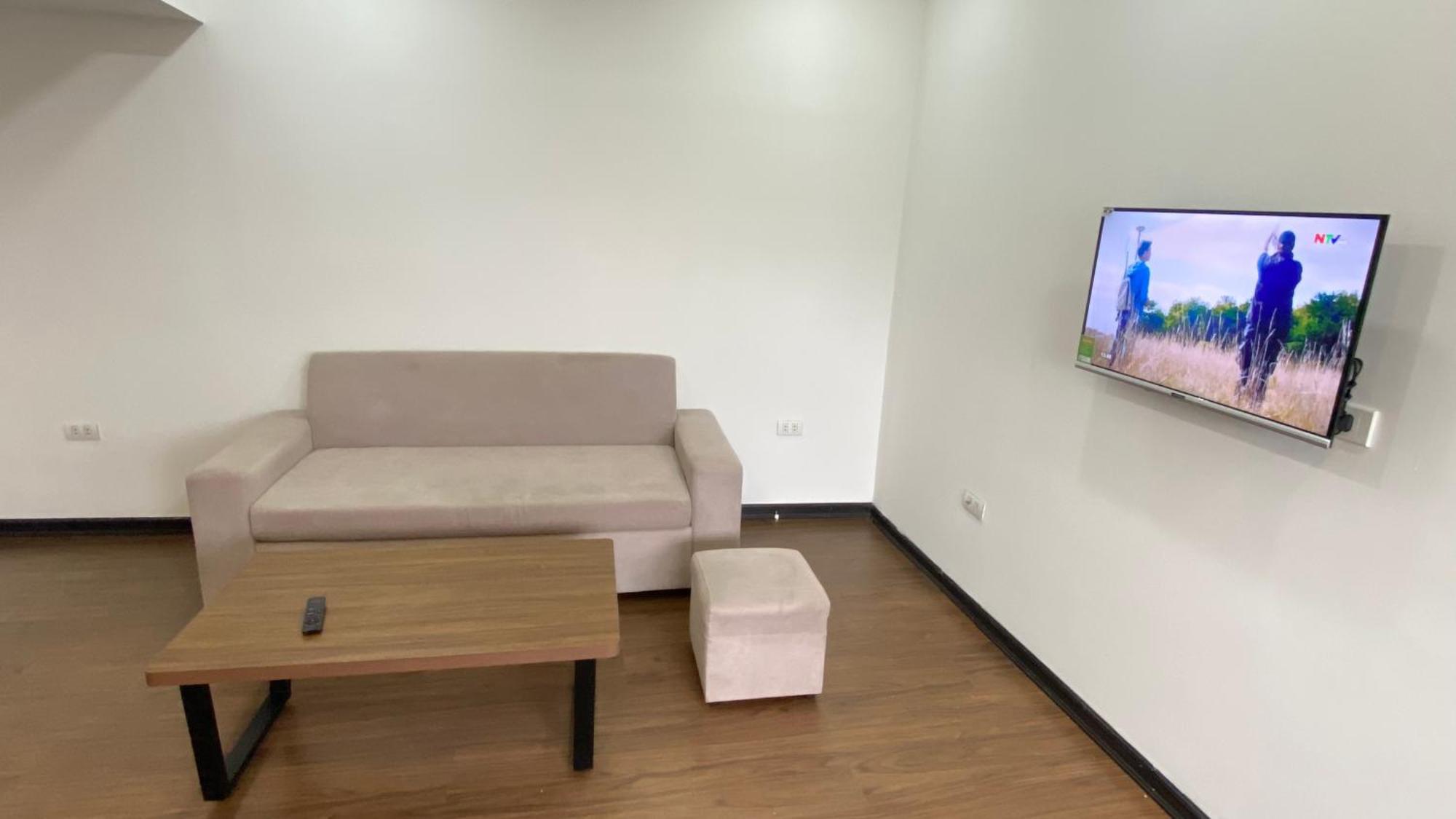 Era Apartment La Thanh Hanoi Esterno foto